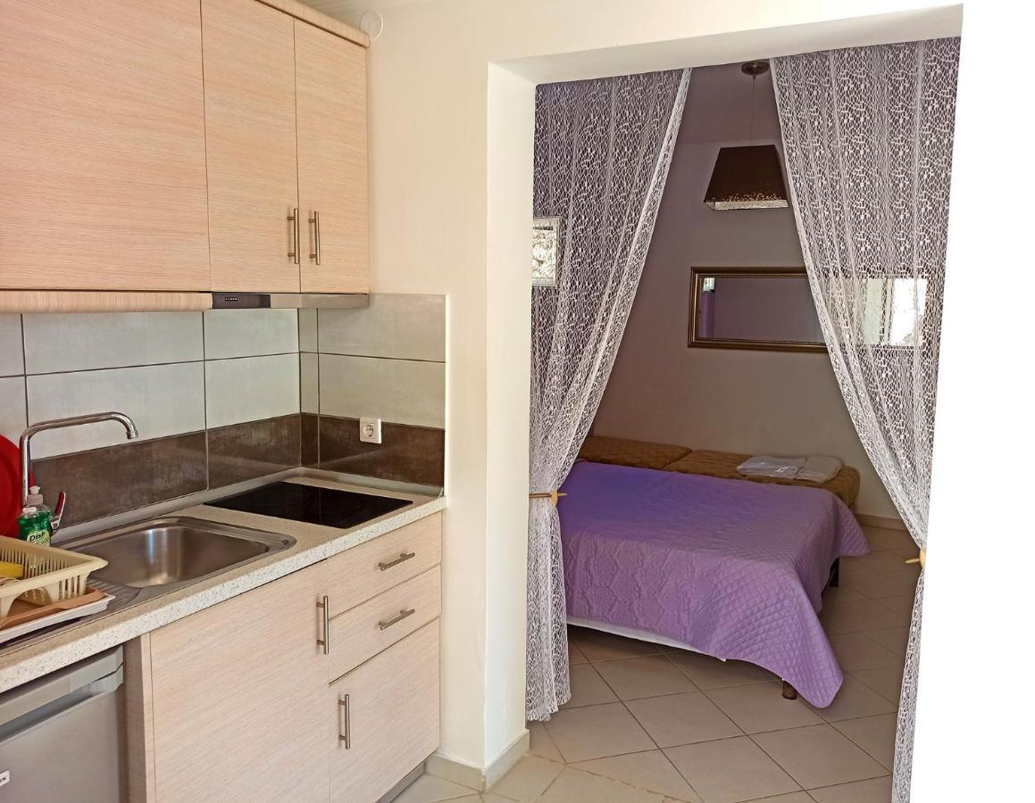 Dolphin Apartments Paleokasztríca Kültér fotó